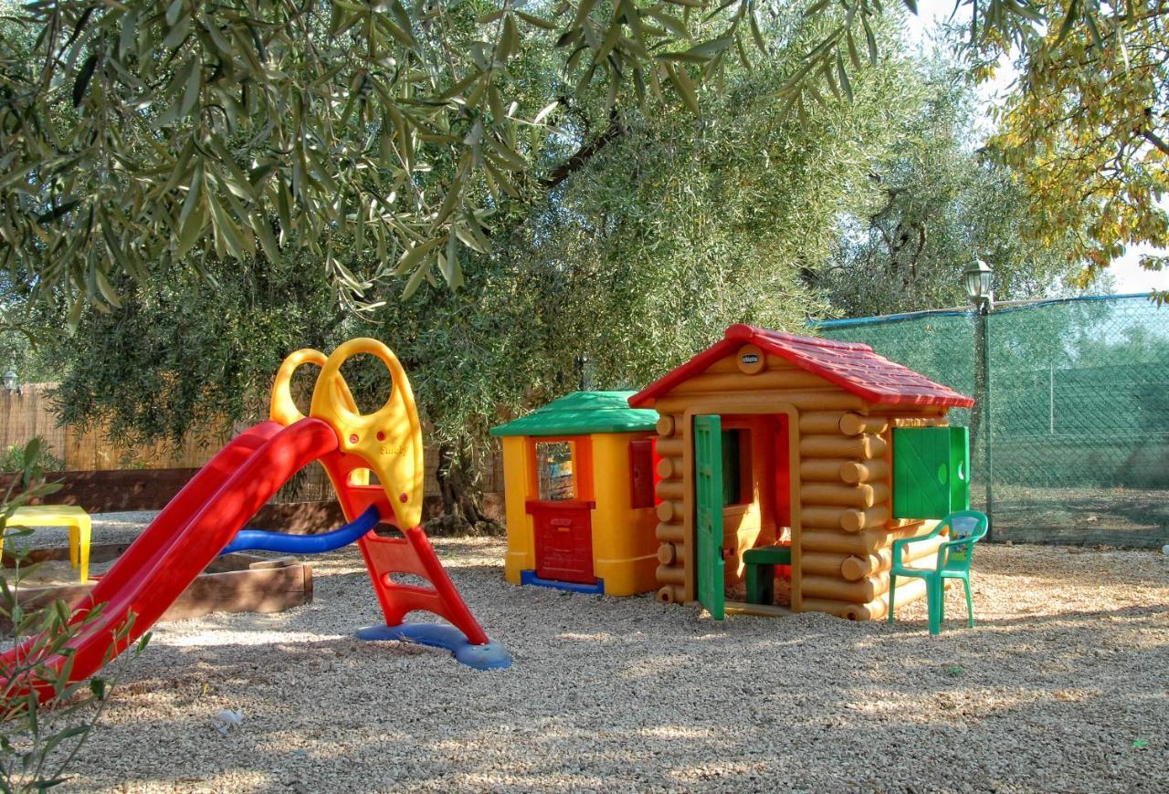 Apartments Villaggio Riccio Маттината Экстерьер фото