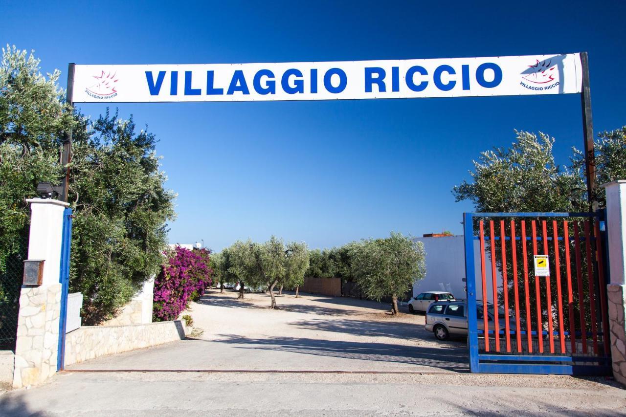 Apartments Villaggio Riccio Маттината Экстерьер фото